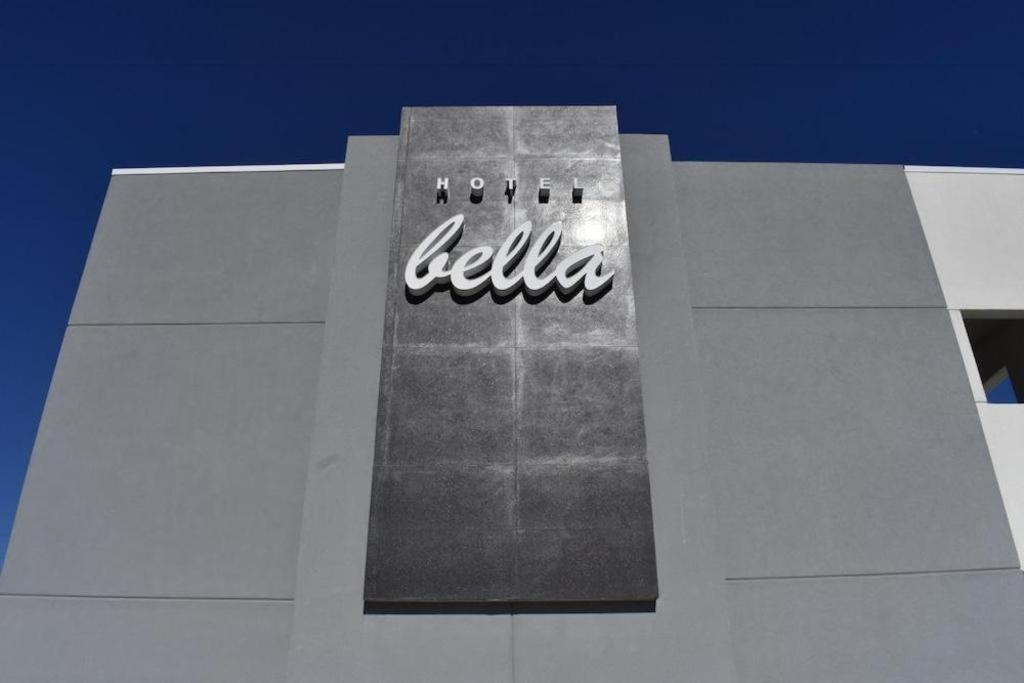 Hotel Bella Jersey Village Extérieur photo